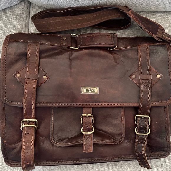 Hulsh Handmade Buttersoft Vintage Leather Messenger Bag - Picture 1 of 5